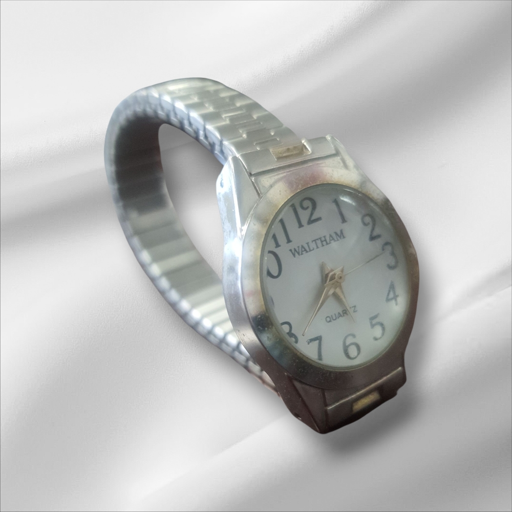 Silver Quartz Watch